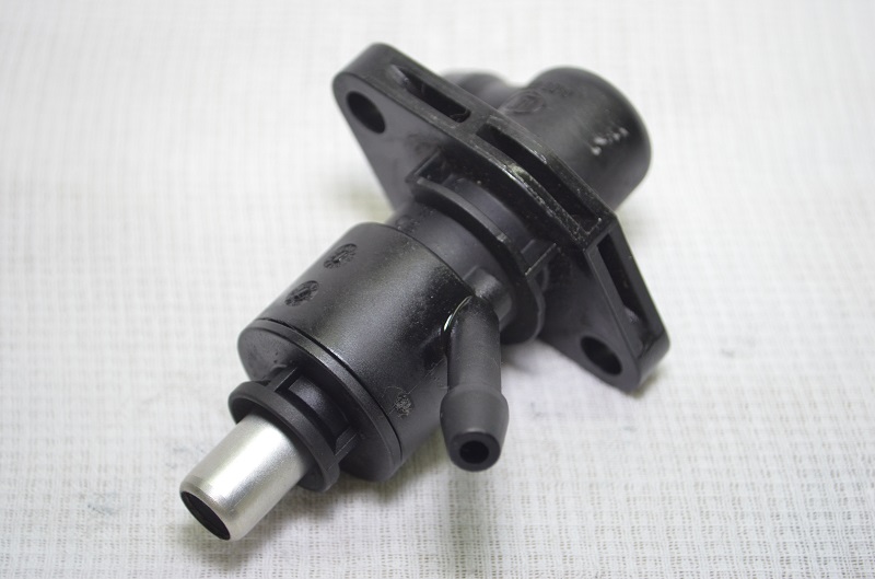 Главный цилиндр сцепления б.у